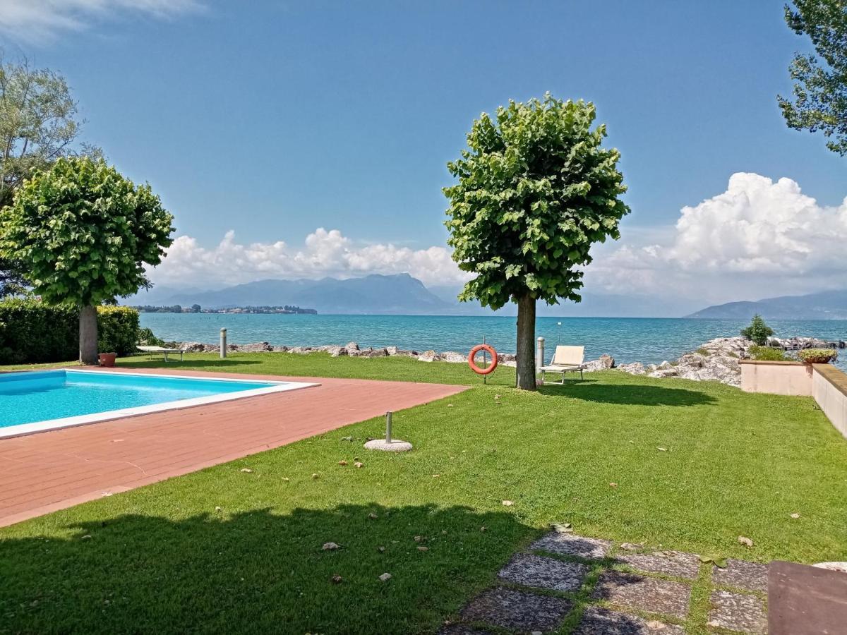 Casa Lugana 9 - Monolocale Con Piscina Fronte Lago ซีร์มิโอเน ภายนอก รูปภาพ