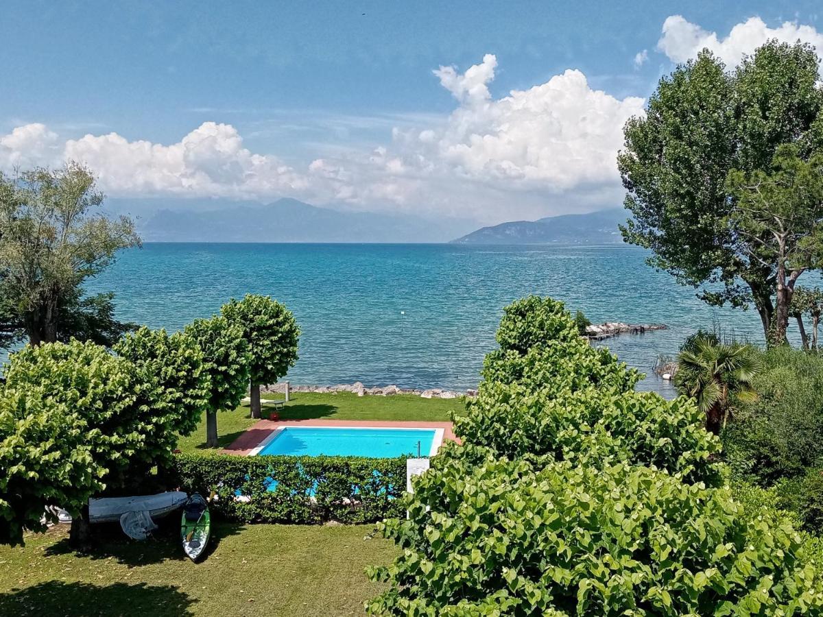 Casa Lugana 9 - Monolocale Con Piscina Fronte Lago ซีร์มิโอเน ภายนอก รูปภาพ