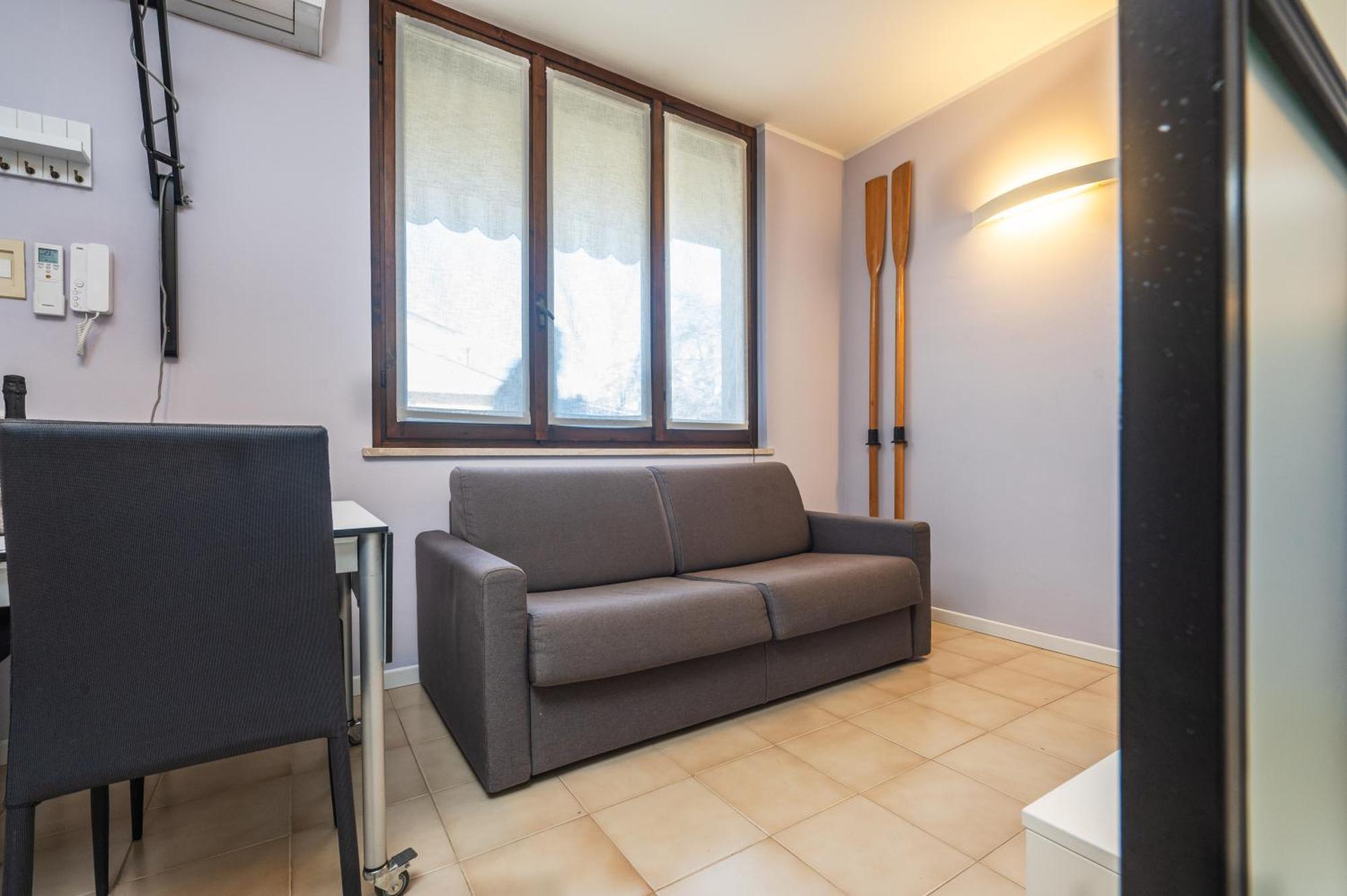 Casa Lugana 9 - Monolocale Con Piscina Fronte Lago ซีร์มิโอเน ภายนอก รูปภาพ